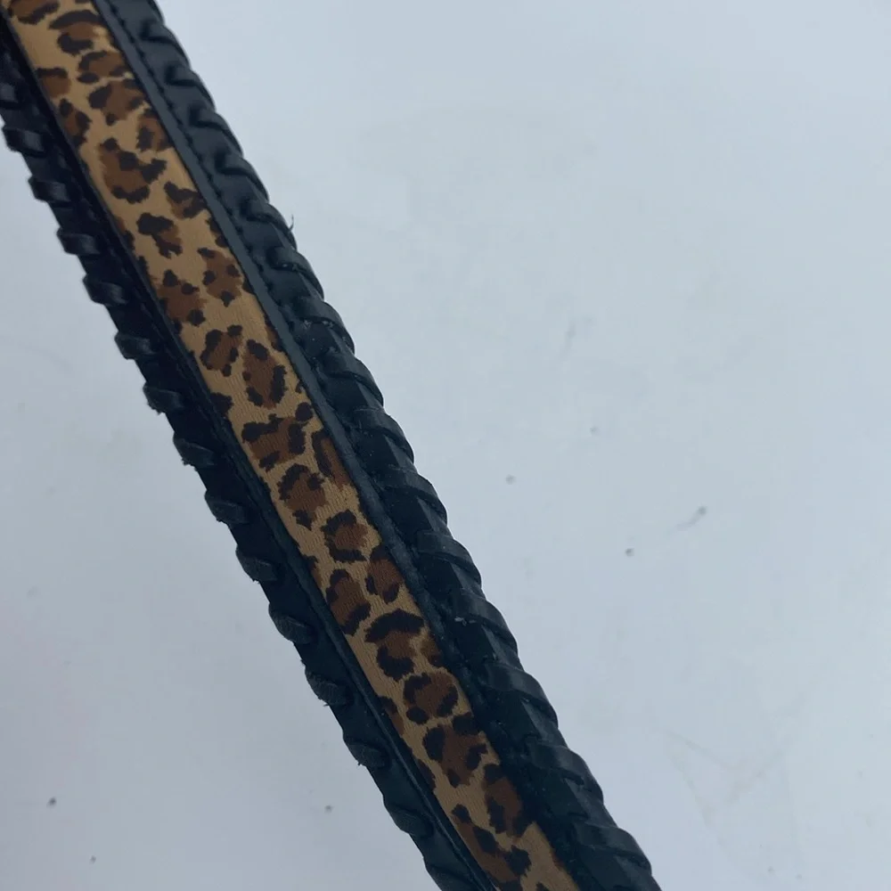 Women’s Liz Claiborne black genuine leather animal print cheetah belt sz M